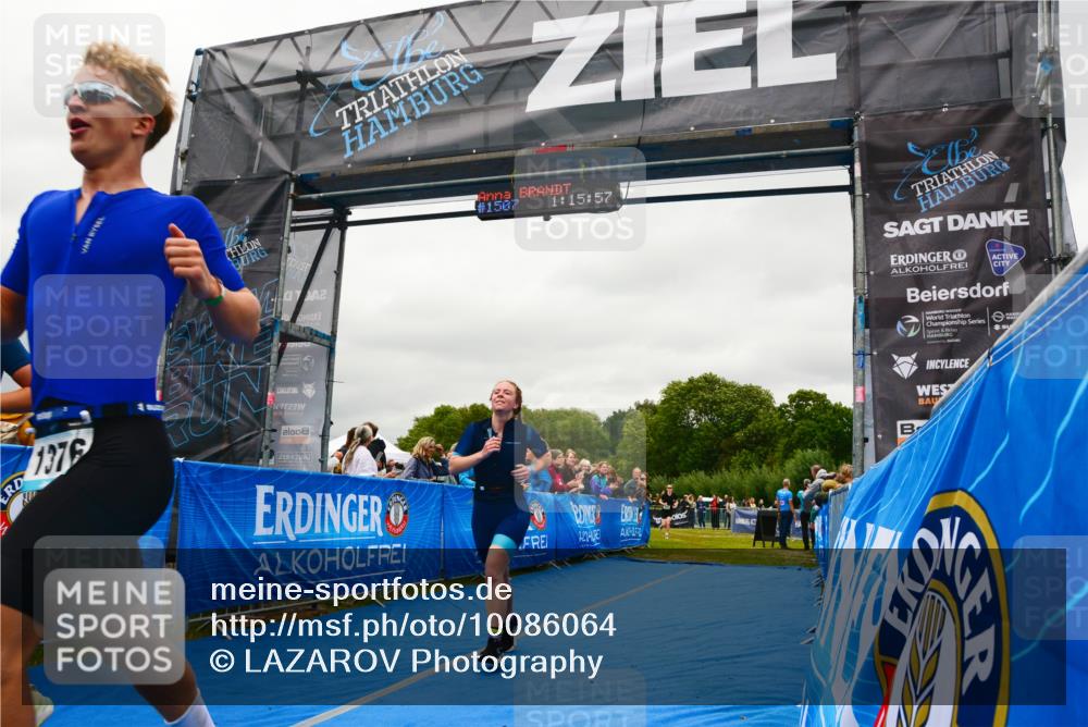 30.08.2026 - Elbe Triathlon Hamburg LAZAROV Photography http://msf.ph/oto/10086064 30.08.2026 11:56:00 Ziel 836, 849, 861, 1376 meine-sportfotos.de