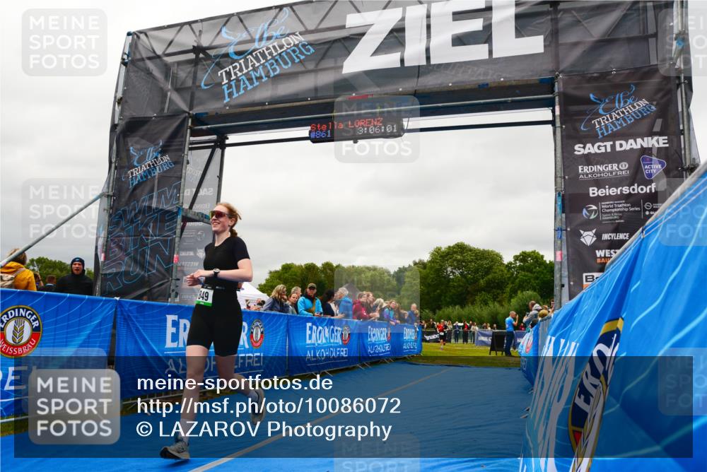 30.08.2026 - Elbe Triathlon Hamburg LAZAROV Photography http://msf.ph/oto/10086072 30.08.2026 11:56:07 Ziel 849, 957 meine-sportfotos.de