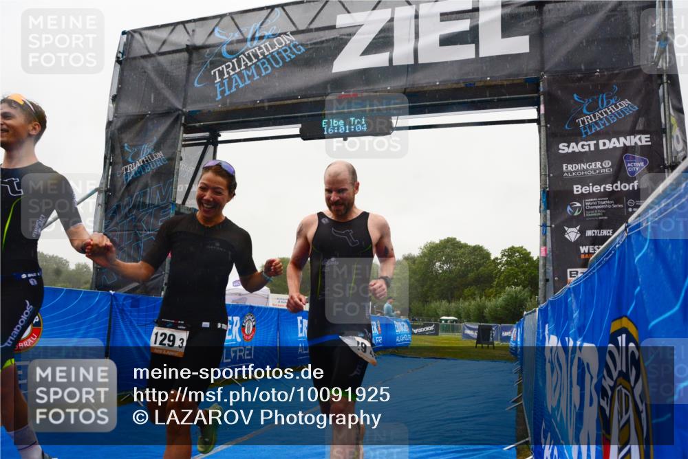30.08.2026 - Elbe Triathlon Hamburg LAZAROV Photography http://msf.ph/oto/10091925 30.08.2026 16:01:03 Ziel  meine-sportfotos.de