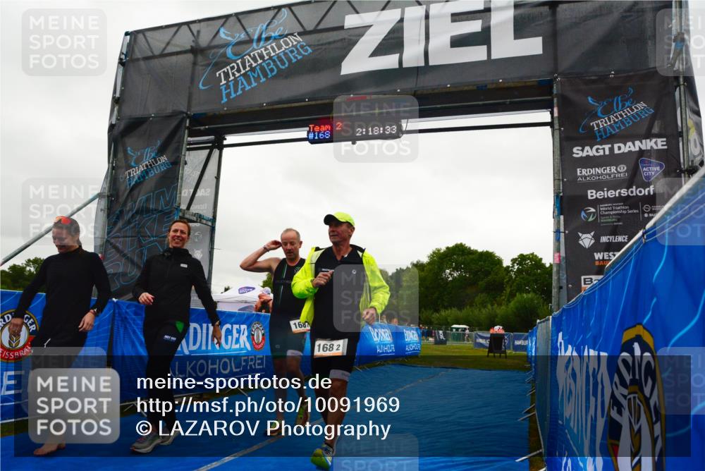 30.08.2026 - Elbe Triathlon Hamburg LAZAROV Photography http://msf.ph/oto/10091969 30.08.2026 16:18:32 Ziel  meine-sportfotos.de