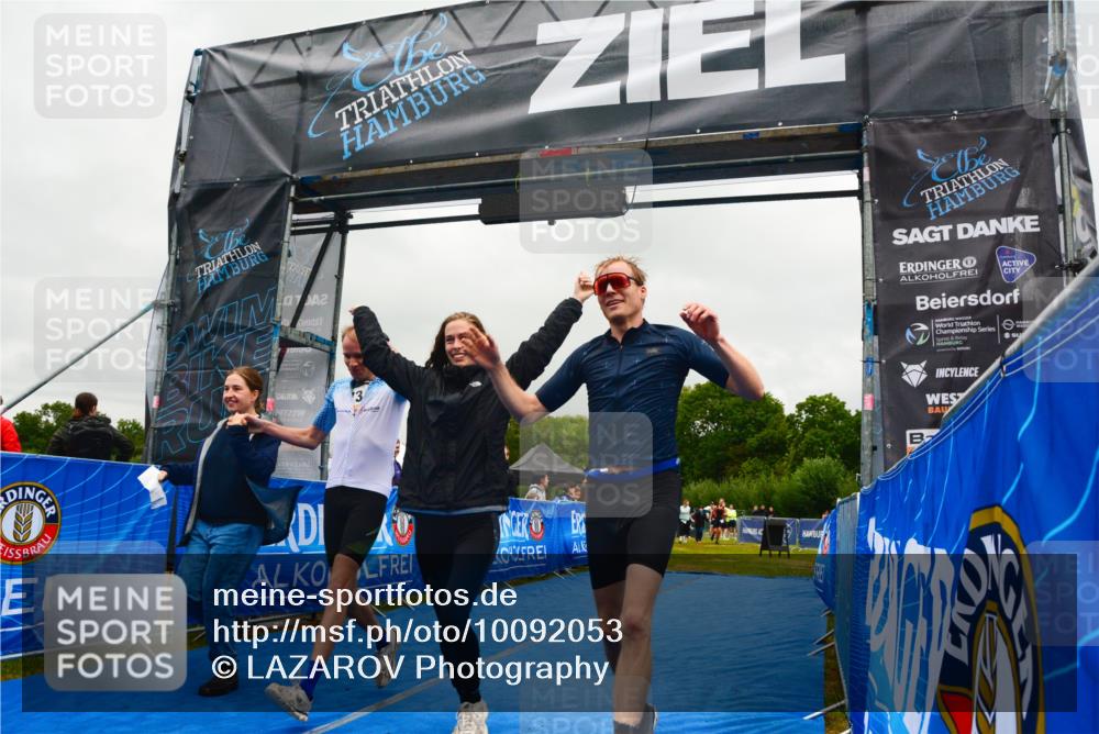 30.08.2026 - Elbe Triathlon Hamburg LAZAROV Photography http://msf.ph/oto/10092053 30.08.2026 16:31:04 Ziel  meine-sportfotos.de