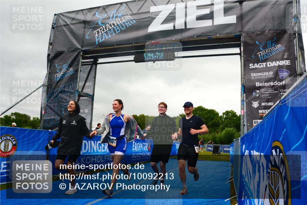 30.08.2026 - Elbe Triathlon Hamburg LAZAROV Photography http://msf.ph/oto/10092213 30.08.2026 16:37:26 Ziel  meine-sportfotos.de