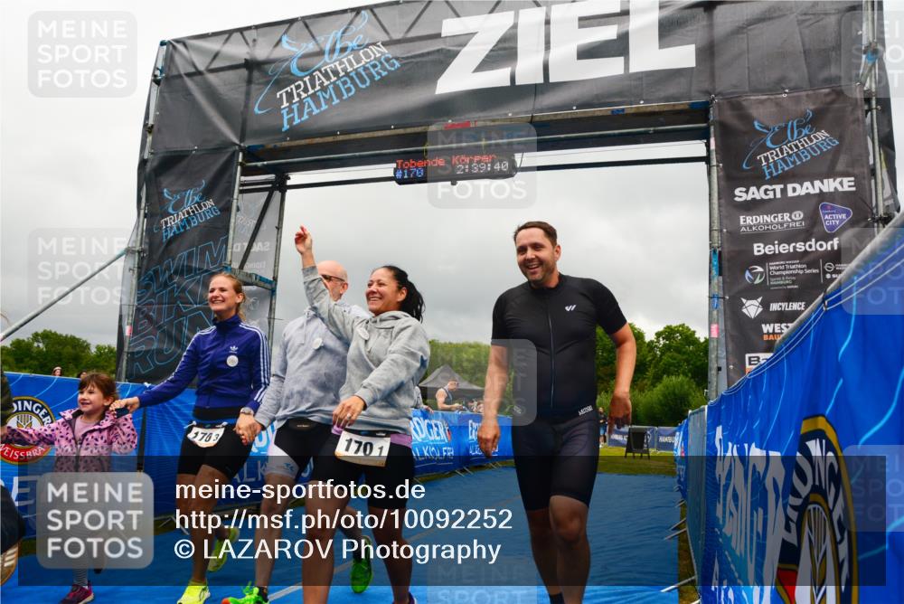 30.08.2026 - Elbe Triathlon Hamburg LAZAROV Photography http://msf.ph/oto/10092252 30.08.2026 16:39:39 Ziel  meine-sportfotos.de