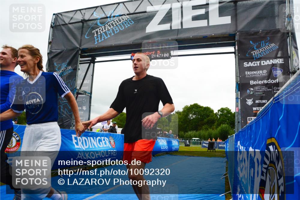 30.08.2026 - Elbe Triathlon Hamburg LAZAROV Photography http://msf.ph/oto/10092320 30.08.2026 16:47:07 Ziel  meine-sportfotos.de