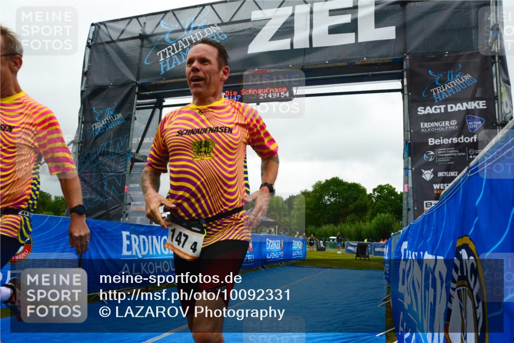 30.08.2026 - Elbe Triathlon Hamburg LAZAROV Photography http://msf.ph/oto/10092331 30.08.2026 16:49:52 Ziel  meine-sportfotos.de