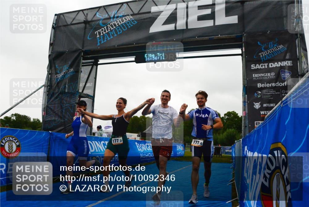 30.08.2026 - Elbe Triathlon Hamburg LAZAROV Photography http://msf.ph/oto/10092346 30.08.2026 16:56:10 Ziel  meine-sportfotos.de
