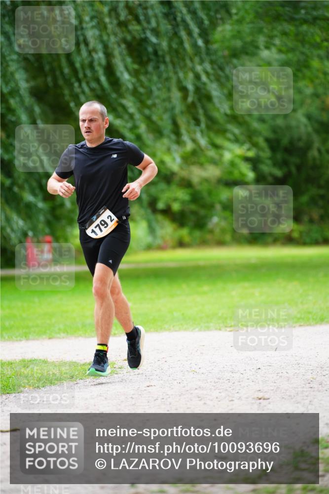 30.08.2026 - Elbe Triathlon Hamburg LAZAROV Photography http://msf.ph/oto/10093696 30.08.2026 15:17:30 Laufen 179, 2 meine-sportfotos.de