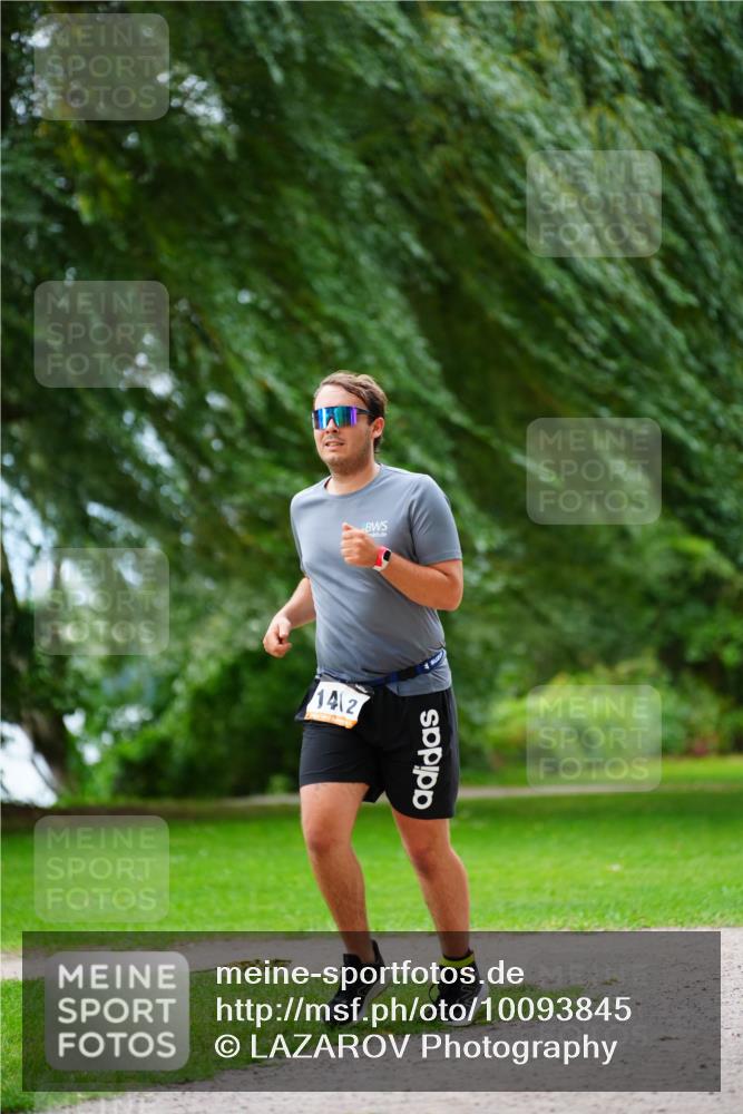 30.08.2026 - Elbe Triathlon Hamburg LAZAROV Photography http://msf.ph/oto/10093845 30.08.2026 15:21:57 Laufen 142 meine-sportfotos.de