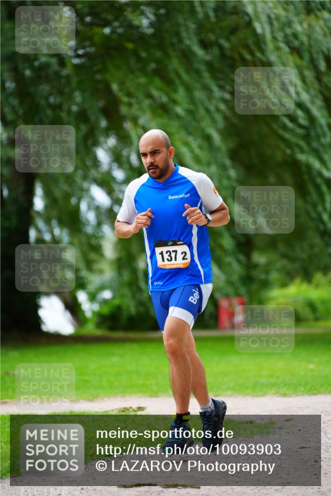 30.08.2026 - Elbe Triathlon Hamburg LAZAROV Photography http://msf.ph/oto/10093903 30.08.2026 15:24:19 Laufen 137, 2, 6 meine-sportfotos.de