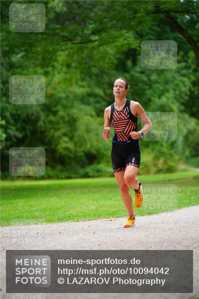 30.08.2026 - Elbe Triathlon Hamburg LAZAROV Photography http://msf.ph/oto/10094042 30.08.2026 15:32:45 Laufen  meine-sportfotos.de