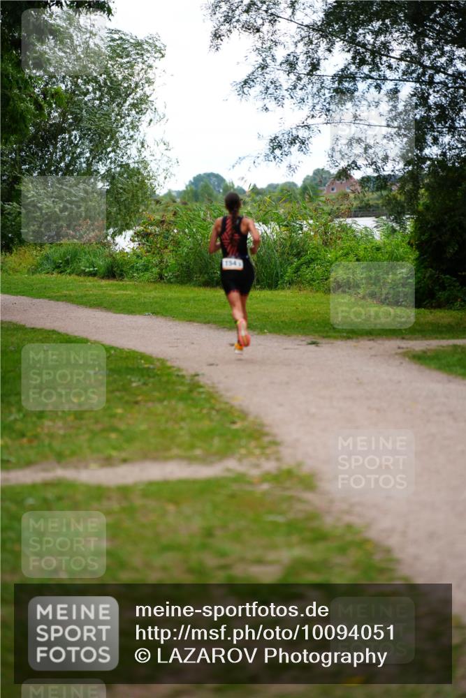 30.08.2026 - Elbe Triathlon Hamburg LAZAROV Photography http://msf.ph/oto/10094051 30.08.2026 15:32:55 Laufen 154 meine-sportfotos.de