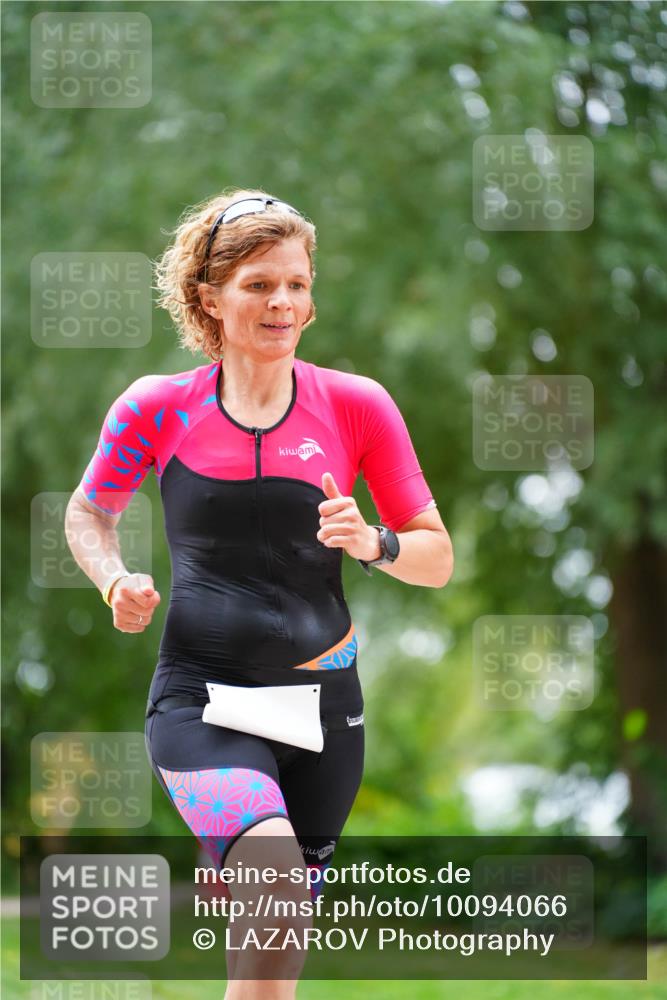 30.08.2026 - Elbe Triathlon Hamburg LAZAROV Photography http://msf.ph/oto/10094066 30.08.2026 15:33:42 Laufen  meine-sportfotos.de