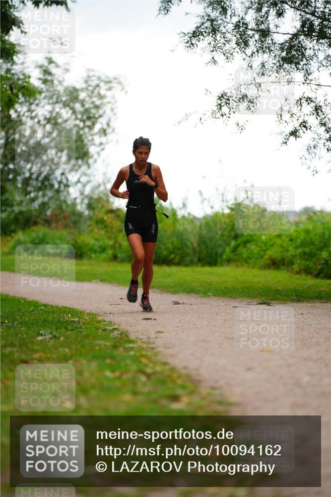 30.08.2026 - Elbe Triathlon Hamburg LAZAROV Photography http://msf.ph/oto/10094162 30.08.2026 15:39:02 Laufen  meine-sportfotos.de