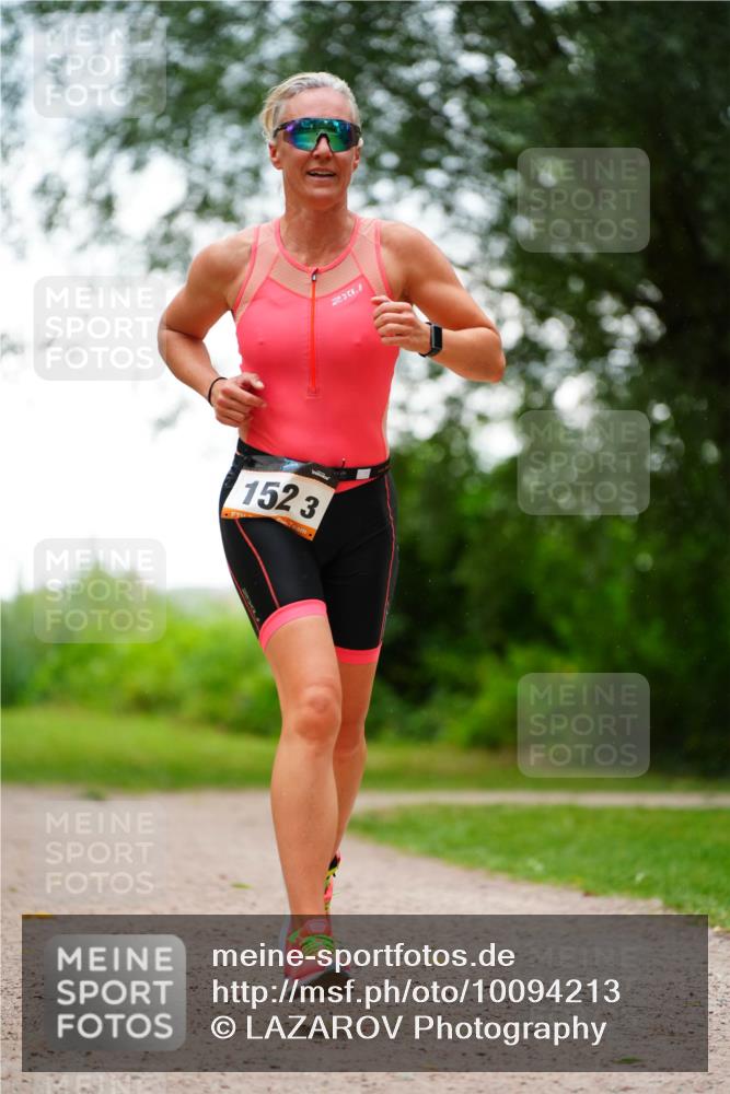 30.08.2026 - Elbe Triathlon Hamburg LAZAROV Photography http://msf.ph/oto/10094213 30.08.2026 15:39:54 Laufen 1523 meine-sportfotos.de