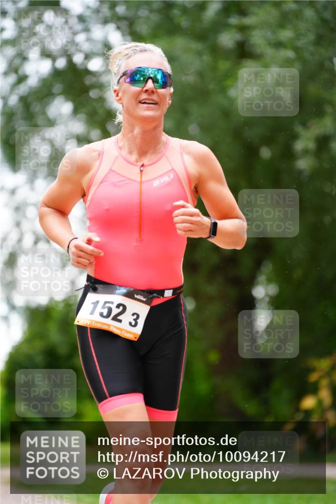 30.08.2026 - Elbe Triathlon Hamburg LAZAROV Photography http://msf.ph/oto/10094217 30.08.2026 15:39:55 Laufen 152, 3, 2 meine-sportfotos.de
