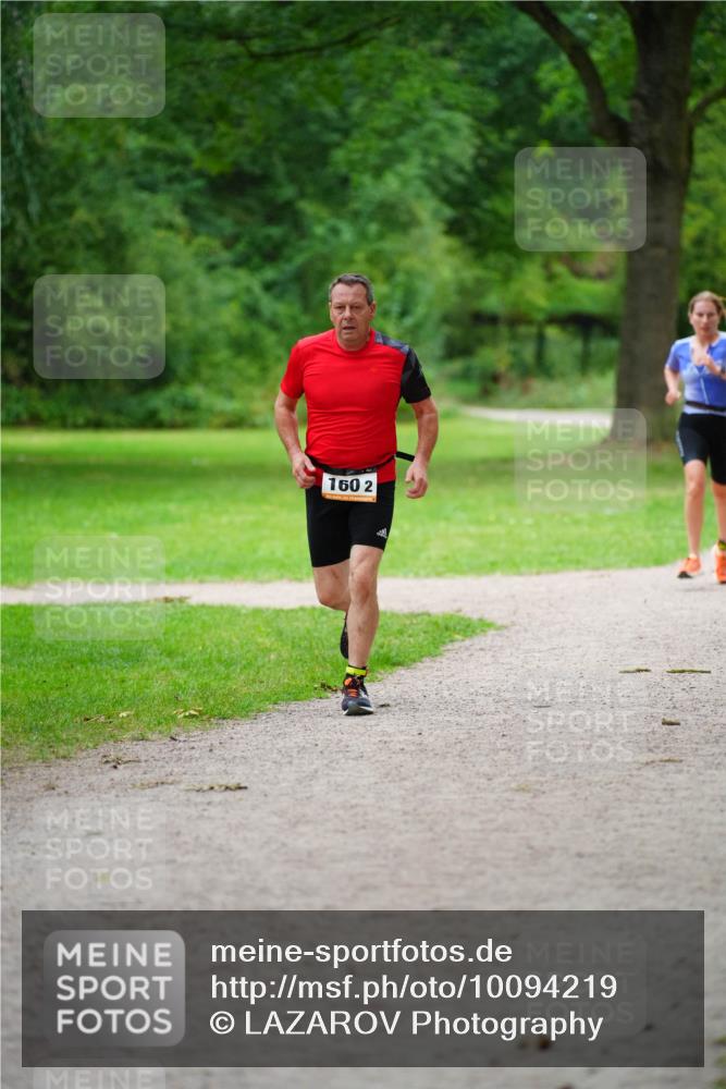 30.08.2026 - Elbe Triathlon Hamburg LAZAROV Photography http://msf.ph/oto/10094219 30.08.2026 15:40:09 Laufen 160, 2 meine-sportfotos.de