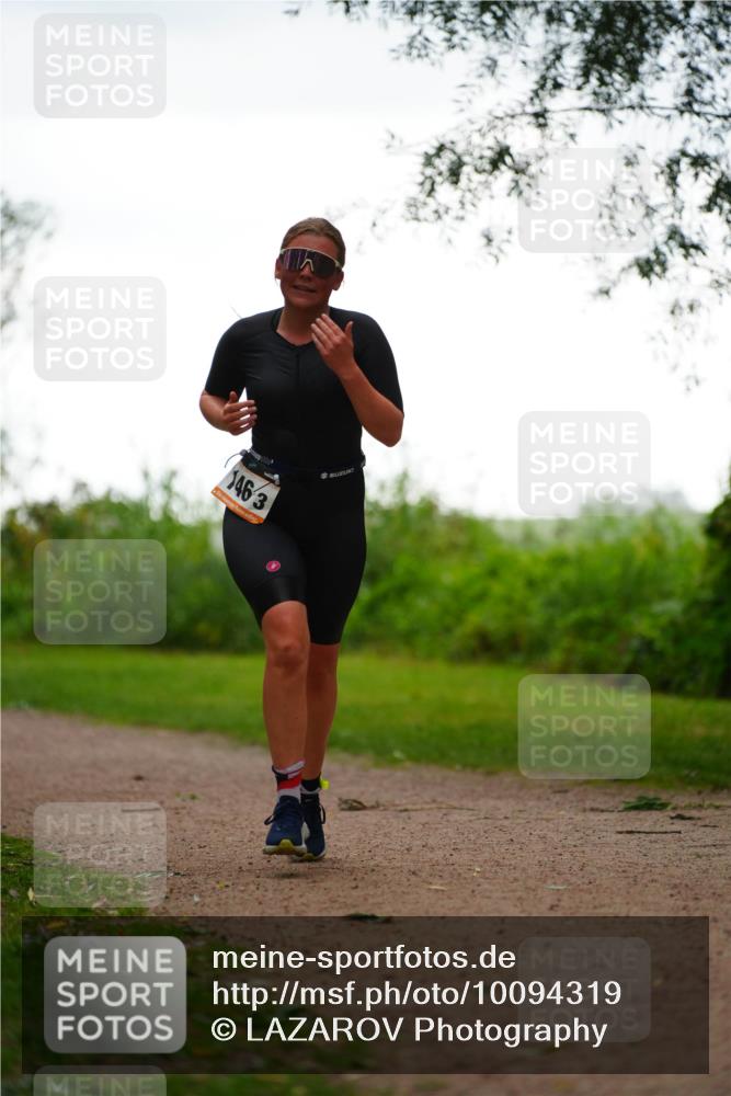 30.08.2026 - Elbe Triathlon Hamburg LAZAROV Photography http://msf.ph/oto/10094319 30.08.2026 15:42:28 Laufen 146, 3 meine-sportfotos.de