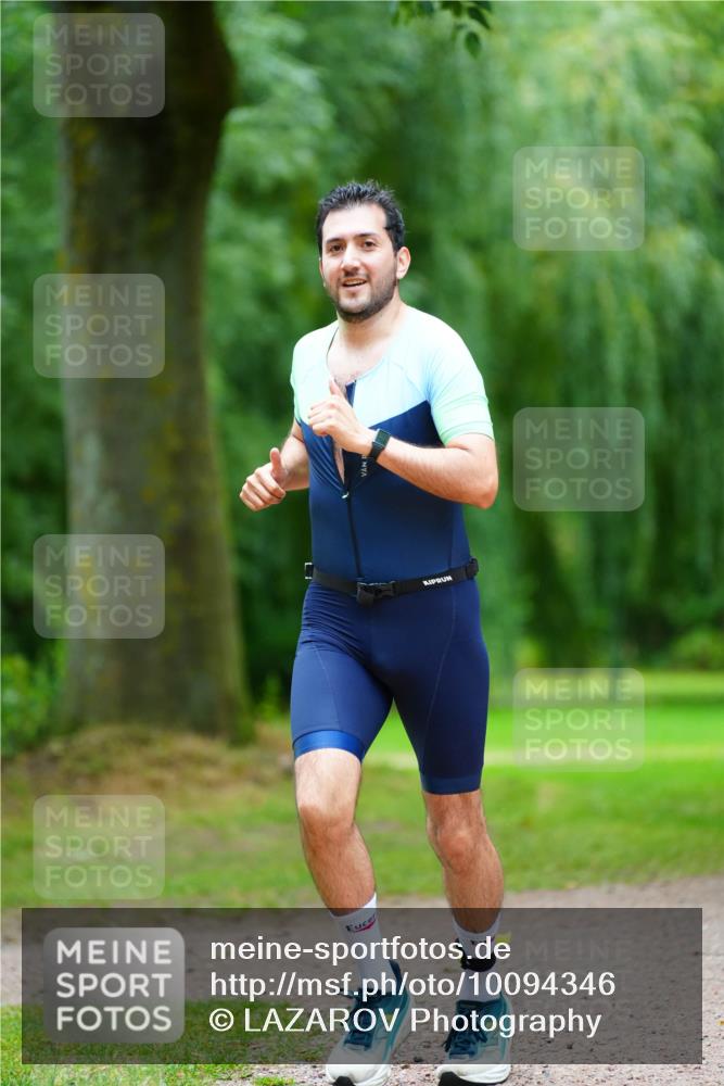 30.08.2026 - Elbe Triathlon Hamburg LAZAROV Photography http://msf.ph/oto/10094346 30.08.2026 17:08:43 Laufen  meine-sportfotos.de