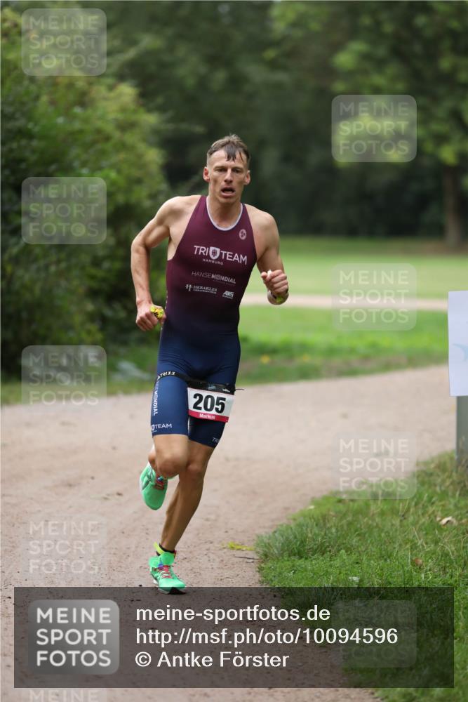 30.08.2026 - Elbe Triathlon Hamburg Antke Förster http://msf.ph/oto/10094596 30.08.2026 09:21:01 Laufen 205 meine-sportfotos.de