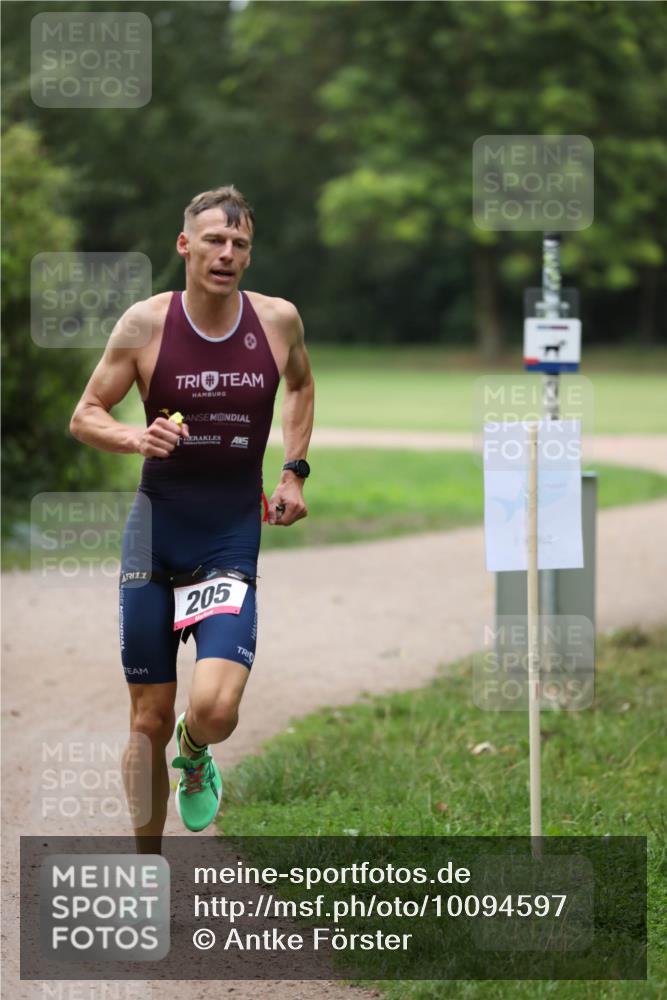 30.08.2026 - Elbe Triathlon Hamburg Antke Förster http://msf.ph/oto/10094597 30.08.2026 09:21:01 Laufen 205 meine-sportfotos.de