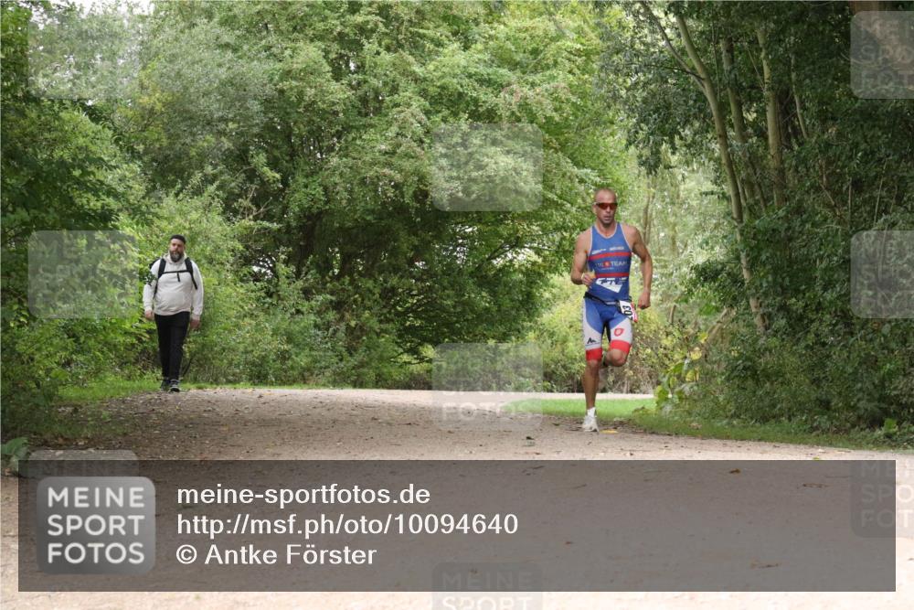 30.08.2026 - Elbe Triathlon Hamburg Antke Förster http://msf.ph/oto/10094640 30.08.2026 09:38:41 Laufen  meine-sportfotos.de
