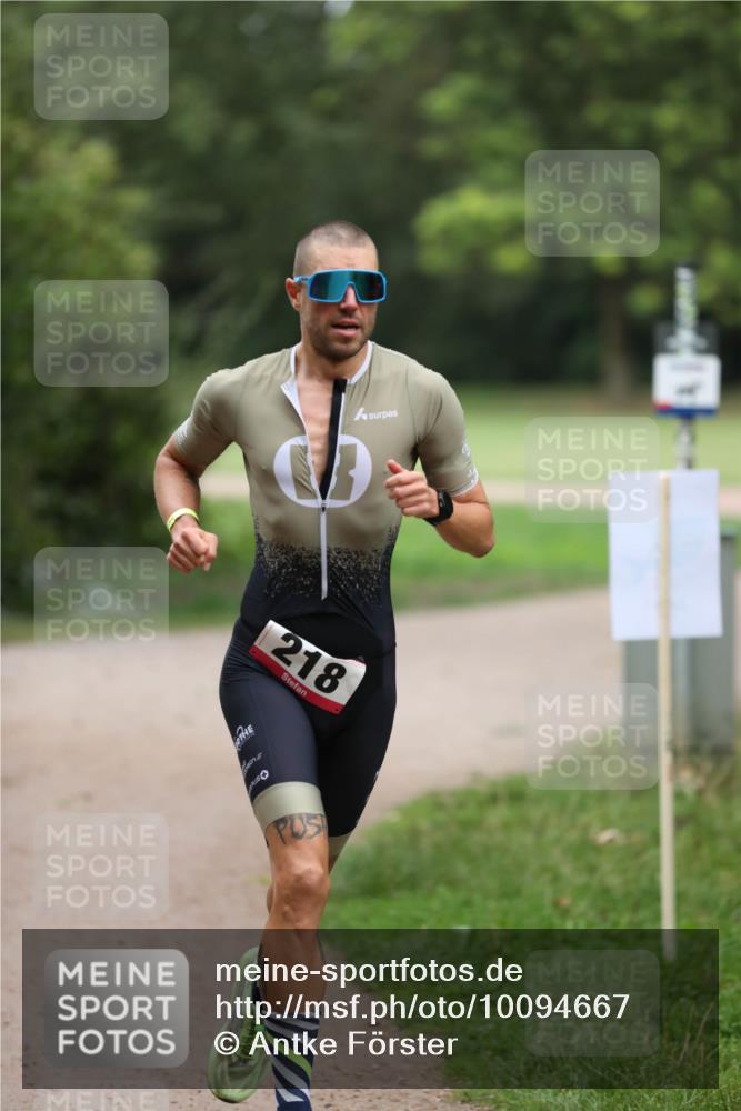 30.08.2026 - Elbe Triathlon Hamburg Antke Förster http://msf.ph/oto/10094667 30.08.2026 09:24:52 Laufen 218 meine-sportfotos.de