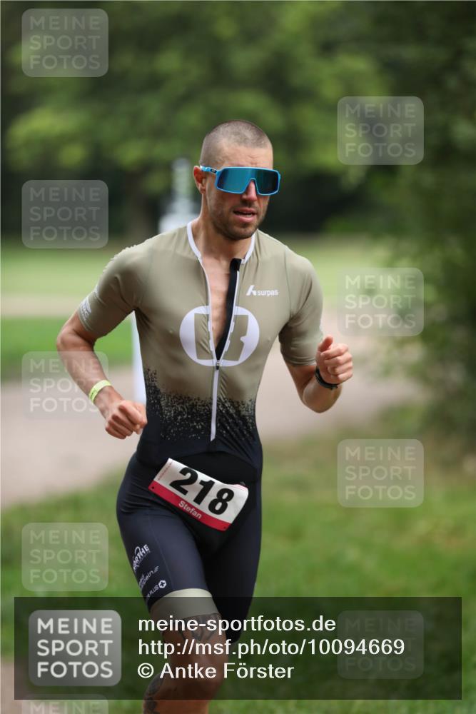 30.08.2026 - Elbe Triathlon Hamburg Antke Förster http://msf.ph/oto/10094669 30.08.2026 09:24:53 Laufen 218 meine-sportfotos.de