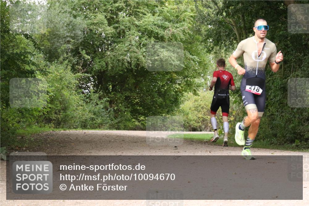 30.08.2026 - Elbe Triathlon Hamburg Antke Förster http://msf.ph/oto/10094670 30.08.2026 09:40:13 Laufen 218 meine-sportfotos.de