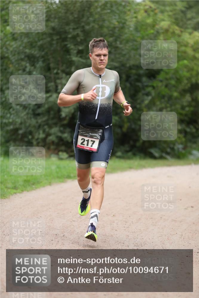 30.08.2026 - Elbe Triathlon Hamburg Antke Förster http://msf.ph/oto/10094671 30.08.2026 09:25:00 Laufen 3, 217 meine-sportfotos.de