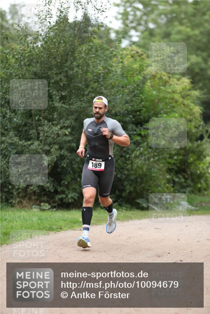 30.08.2026 - Elbe Triathlon Hamburg Antke Förster http://msf.ph/oto/10094679 30.08.2026 09:25:28 Laufen 189 meine-sportfotos.de