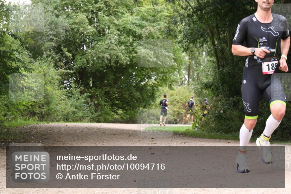 30.08.2026 - Elbe Triathlon Hamburg Antke Förster http://msf.ph/oto/10094716 30.08.2026 09:42:52 Laufen 18 meine-sportfotos.de