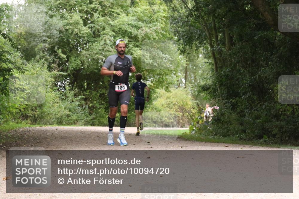 30.08.2026 - Elbe Triathlon Hamburg Antke Förster http://msf.ph/oto/10094720 30.08.2026 09:43:20 Laufen 189 meine-sportfotos.de