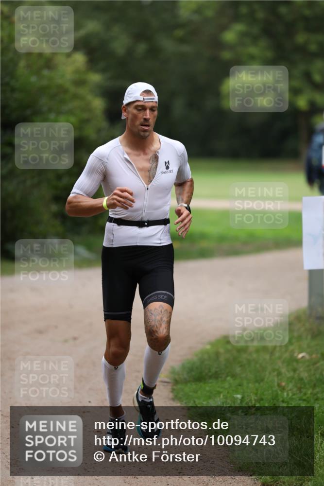 30.08.2026 - Elbe Triathlon Hamburg Antke Förster http://msf.ph/oto/10094743 30.08.2026 09:27:53 Laufen  meine-sportfotos.de
