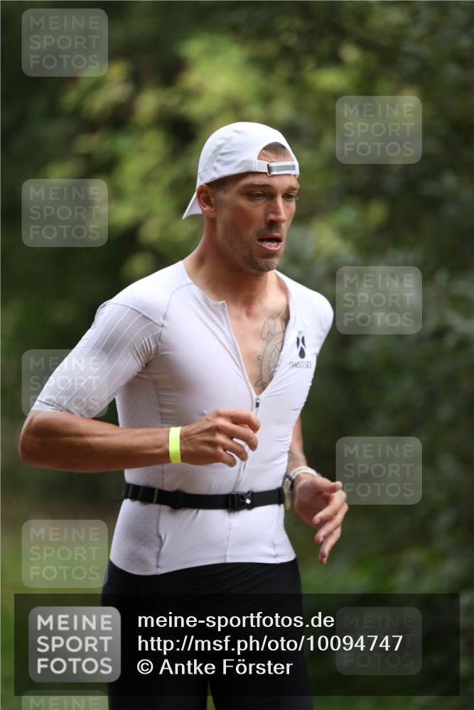 30.08.2026 - Elbe Triathlon Hamburg Antke Förster http://msf.ph/oto/10094747 30.08.2026 09:27:54 Laufen  meine-sportfotos.de