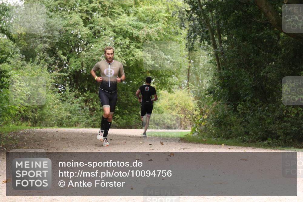 30.08.2026 - Elbe Triathlon Hamburg Antke Förster http://msf.ph/oto/10094756 30.08.2026 09:44:29 Laufen  meine-sportfotos.de