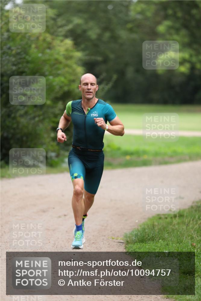30.08.2026 - Elbe Triathlon Hamburg Antke Förster http://msf.ph/oto/10094757 30.08.2026 09:29:28 Laufen  meine-sportfotos.de