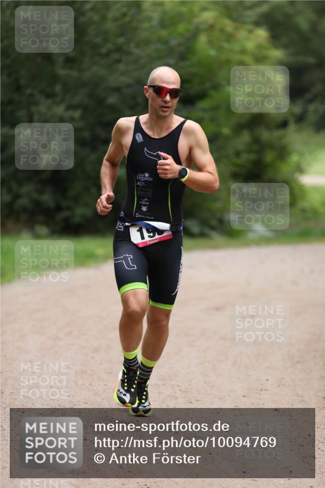 30.08.2026 - Elbe Triathlon Hamburg Antke Förster http://msf.ph/oto/10094769 30.08.2026 09:30:01 Laufen 19 meine-sportfotos.de