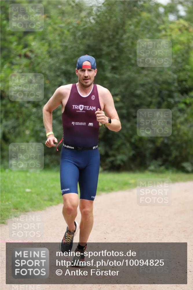 30.08.2026 - Elbe Triathlon Hamburg Antke Förster http://msf.ph/oto/10094825 30.08.2026 09:32:25 Laufen  meine-sportfotos.de