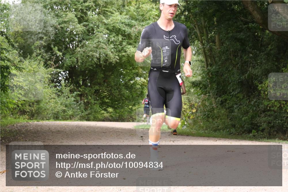 30.08.2026 - Elbe Triathlon Hamburg Antke Förster http://msf.ph/oto/10094834 30.08.2026 09:48:47 Laufen  meine-sportfotos.de