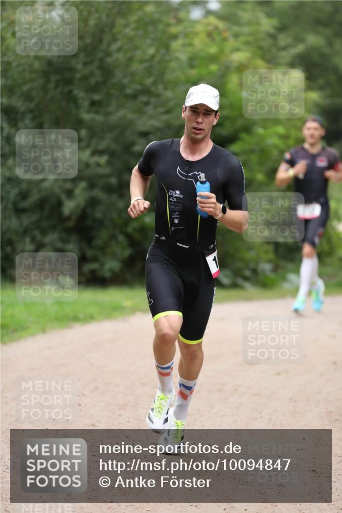 30.08.2026 - Elbe Triathlon Hamburg Antke Förster http://msf.ph/oto/10094847 30.08.2026 09:32:56 Laufen  meine-sportfotos.de
