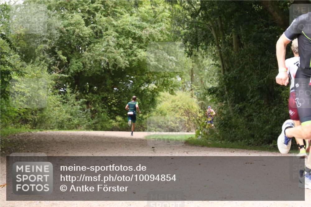 30.08.2026 - Elbe Triathlon Hamburg Antke Förster http://msf.ph/oto/10094854 30.08.2026 09:49:37 Laufen  meine-sportfotos.de