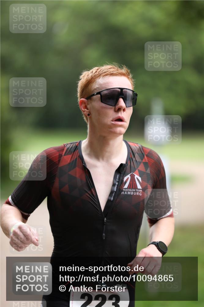 30.08.2026 - Elbe Triathlon Hamburg Antke Förster http://msf.ph/oto/10094865 30.08.2026 09:33:02 Laufen 223 meine-sportfotos.de