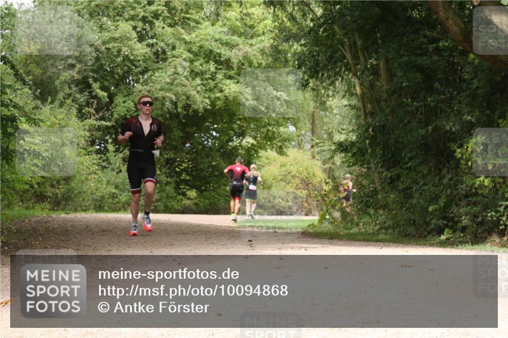 30.08.2026 - Elbe Triathlon Hamburg Antke Förster http://msf.ph/oto/10094868 30.08.2026 09:49:59 Laufen  meine-sportfotos.de