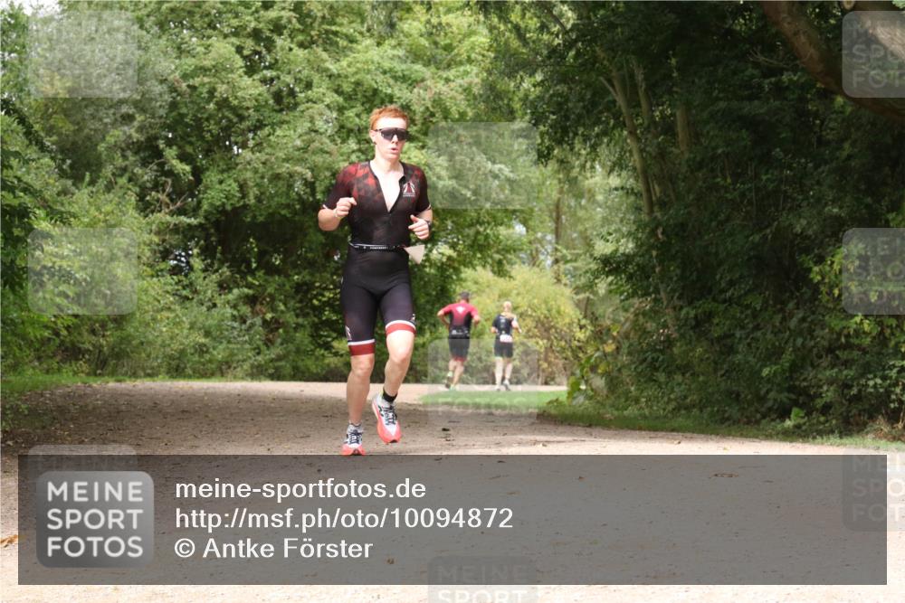 30.08.2026 - Elbe Triathlon Hamburg Antke Förster http://msf.ph/oto/10094872 30.08.2026 09:50:01 Laufen  meine-sportfotos.de