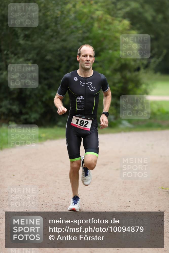 30.08.2026 - Elbe Triathlon Hamburg Antke Förster http://msf.ph/oto/10094879 30.08.2026 09:33:26 Laufen 192, 1 meine-sportfotos.de