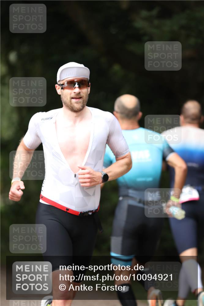 30.08.2026 - Elbe Triathlon Hamburg Antke Förster http://msf.ph/oto/10094921 30.08.2026 09:37:15 Laufen  meine-sportfotos.de