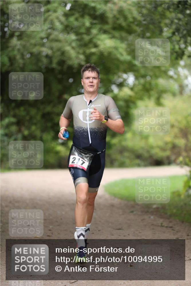 30.08.2026 - Elbe Triathlon Hamburg Antke Förster http://msf.ph/oto/10094995 30.08.2026 09:41:34 Laufen 217 meine-sportfotos.de