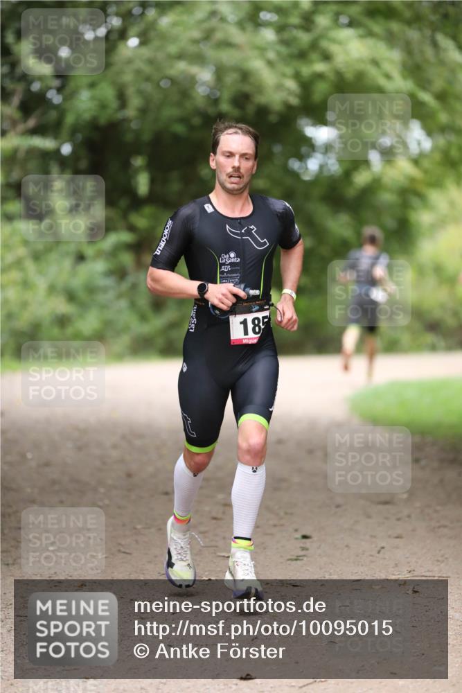 30.08.2026 - Elbe Triathlon Hamburg Antke Förster http://msf.ph/oto/10095015 30.08.2026 09:42:51 Laufen 18 meine-sportfotos.de