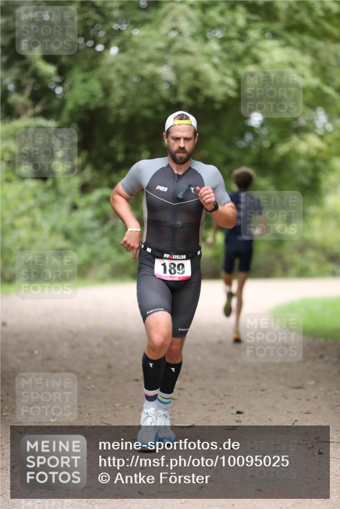 30.08.2026 - Elbe Triathlon Hamburg Antke Förster http://msf.ph/oto/10095025 30.08.2026 09:43:21 Laufen 189 meine-sportfotos.de