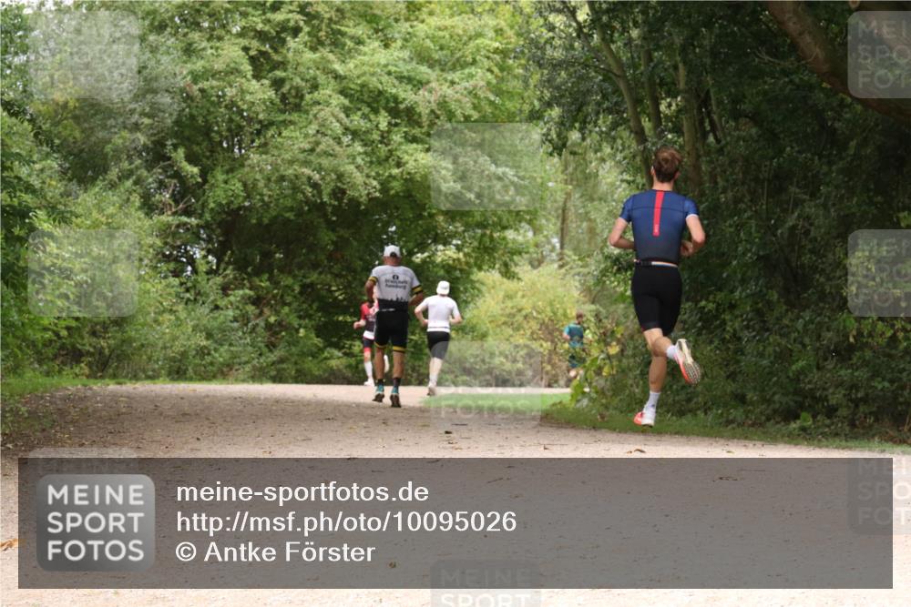 30.08.2026 - Elbe Triathlon Hamburg Antke Förster http://msf.ph/oto/10095026 30.08.2026 09:55:41 Laufen  meine-sportfotos.de